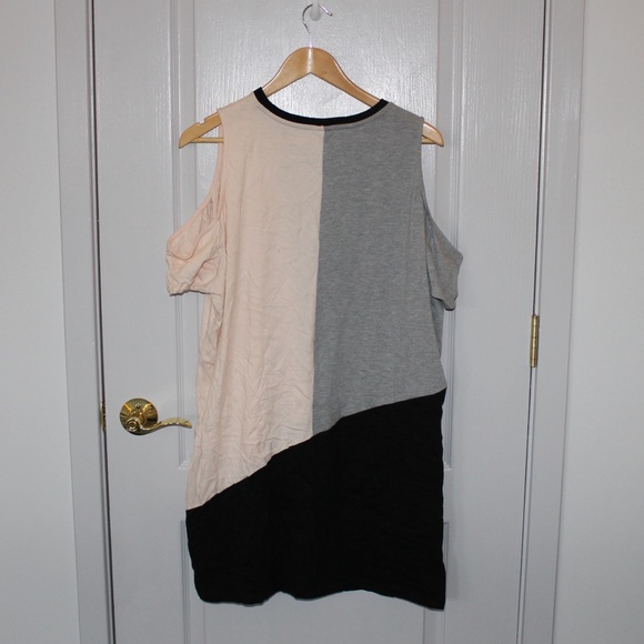 ASOS COLOR-BLOCK COLD SHOULDER DRESS - Picture 3 of 3